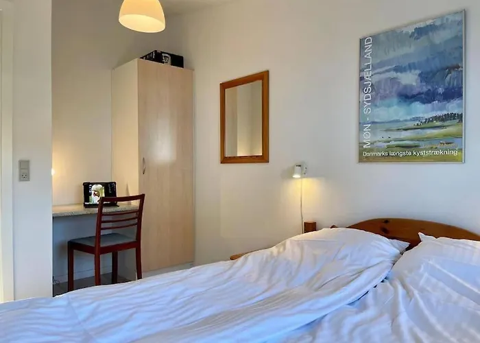 Pia's Apartment